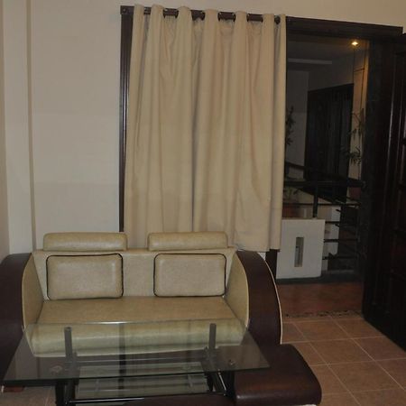 Caroline Hotel Bandar Ho Chi Minh Luaran gambar